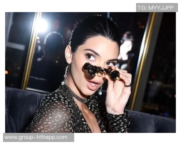 波特兰火焰正式发布新赛季主客场球衣颜值引发球迷热议