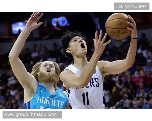 淡厚然表现亮眼篮板能力提升或将助其获得更多上场机会